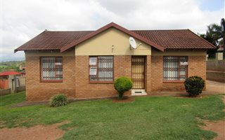 3 Bedroom House in Flora Park