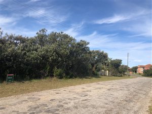 874 m² Land available in Boknesstrand
