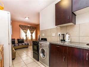 2 Bed Apartment in Fleurhof