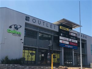 235 m² Commercial space in Umhlanga Ridge