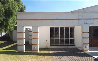 55 m² Office Space in Glenanda