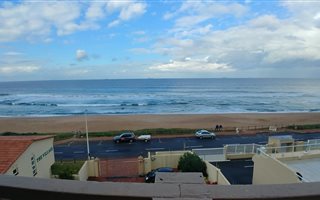 3 Bedroom Apartment in Umdloti Beach