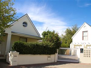 4 Bed House in Paarl