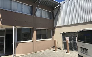 317 m² Industrial space in Matroosfontein