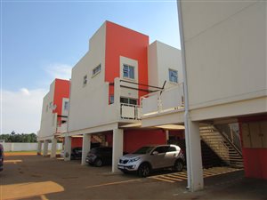 2 Bed Apartment in Mayberry Park