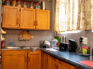2 Bed Apartment in Silverton