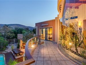 4 Bed House in Featherbrooke Estate