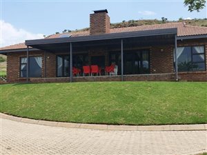 1.4 ha Farm in Parys