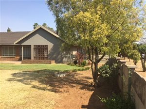 4 Bed House in Flimieda
