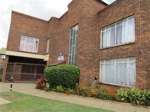 2 Bed Townhouse in Rynfield