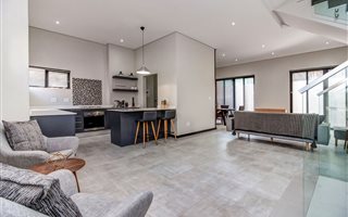 3 Bedroom Townhouse in Sandown