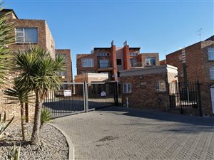 2 Bed Apartment in Halfway House