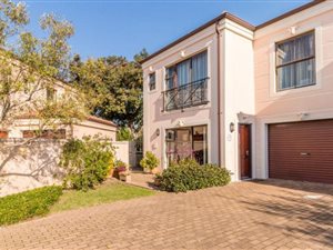 3 Bed Duplex in Claremont