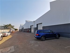 1680 m² Commercial space in Glen Anil