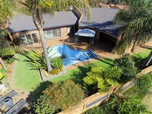 4 Bed House in Sunward Park