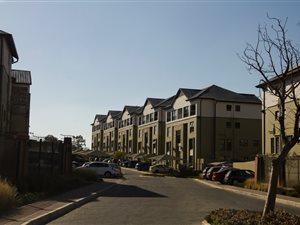 3 Bed Apartment in Waterfall Estate