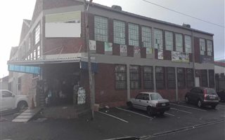 1585 m² Commercial space in Athlone