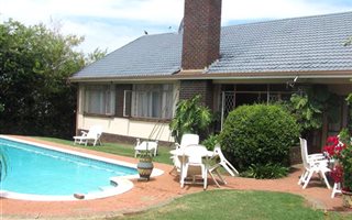 4 Bedroom House in Sydenham
