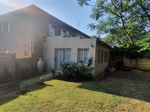 3 Bed House in Lindbergh Park