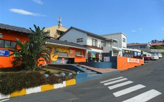 352 m² Retail Space in Glenmore