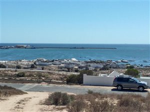 744 m² Land available in Britannica Heights