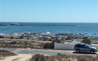 744 m² Land available in Britannica Heights