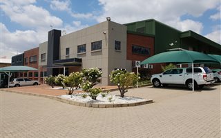 3645 m² Industrial space in Linbro Park