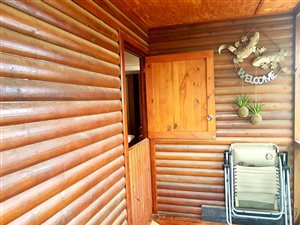 2 Bed House in Hibberdene