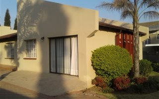 1 Bedroom House in Sunward Park