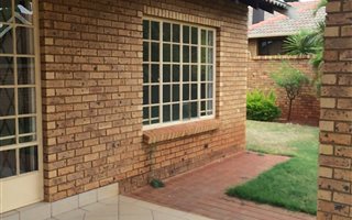 2 Bedroom Simplex in Theresa Park