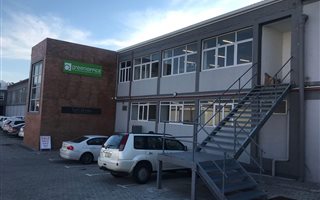 1421 m² Industrial space in Kensington