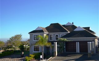 4 Bedroom House in Zevenwacht