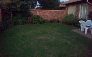 2 Bedroom Townhouse in Sinoville