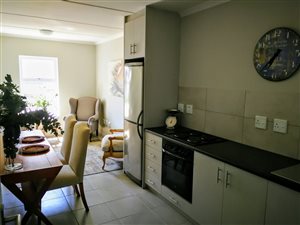1 Bed Apartment in Paarl