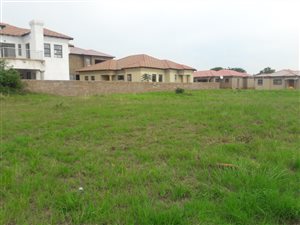 600 m² Land available in The Orchards