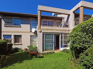 2 Bed Apartment in Constantia Kloof