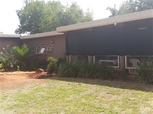 4 Bed House in The Orchards