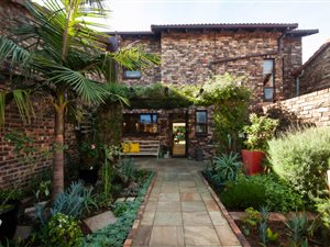 3 Bed Townhouse in Greenacres