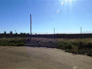 713 m² Land available in Baillie Park