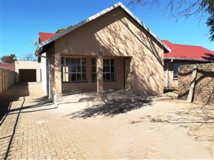 4 Bed House in Culemborg Park