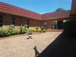 40 m² Office Space in Scottsville