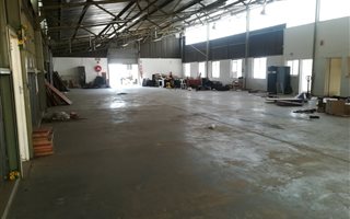 1200 m² Industrial space in Lea Glen