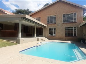 4 Bed Townhouse in Woodmead