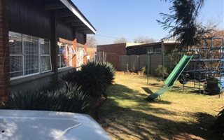 4 Bedroom House in Minnebron