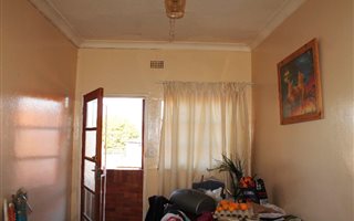1 Bedroom Apartment in Primrose