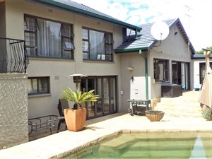 4 Bed House in Dowerglen