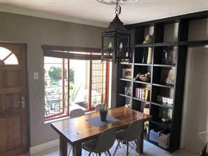 3 Bed Townhouse in Sandringham