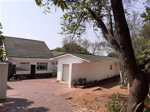 4 Bed House in Waterkloof