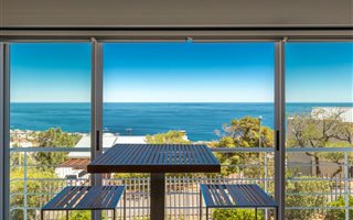 2 Bedroom Apartment in Camps Bay