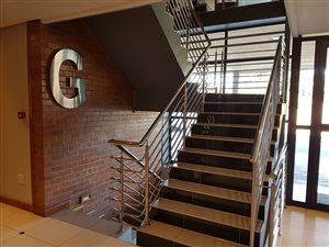 117 m² Office Space in Meerensee
